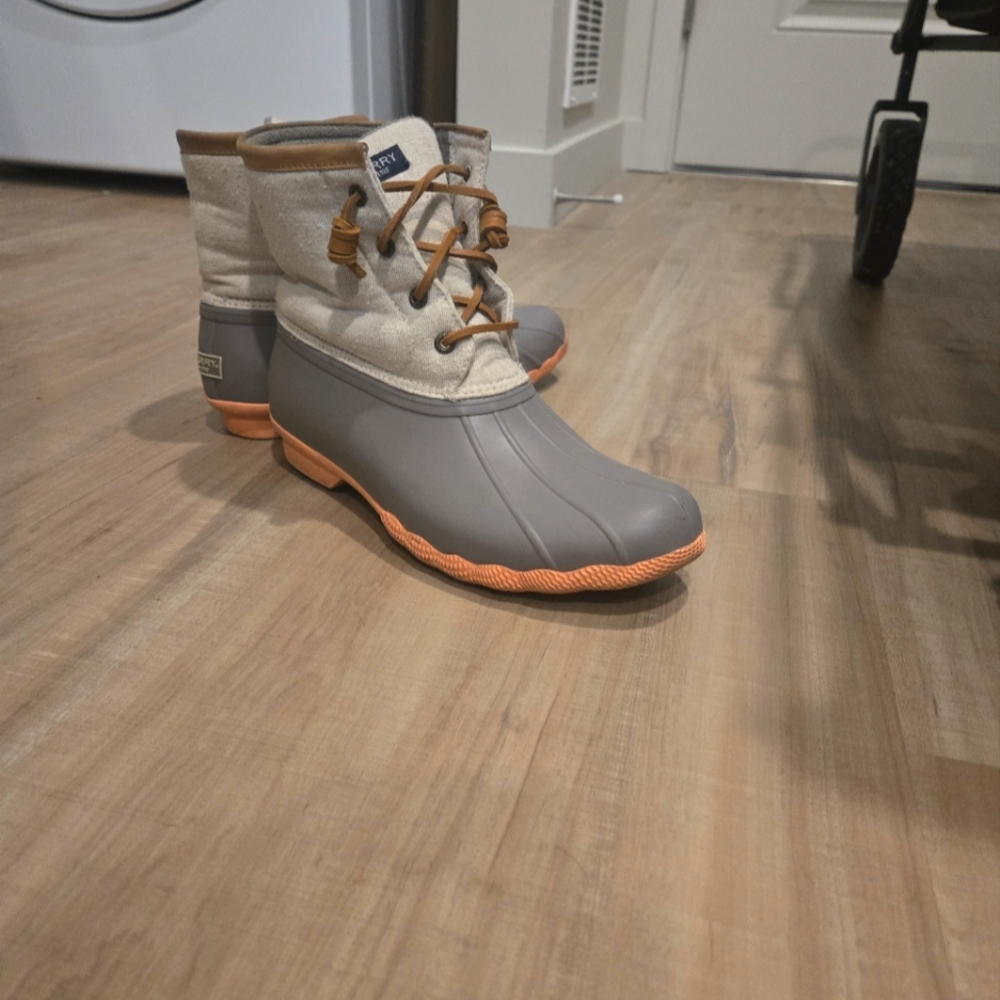 Sperry Women Boots